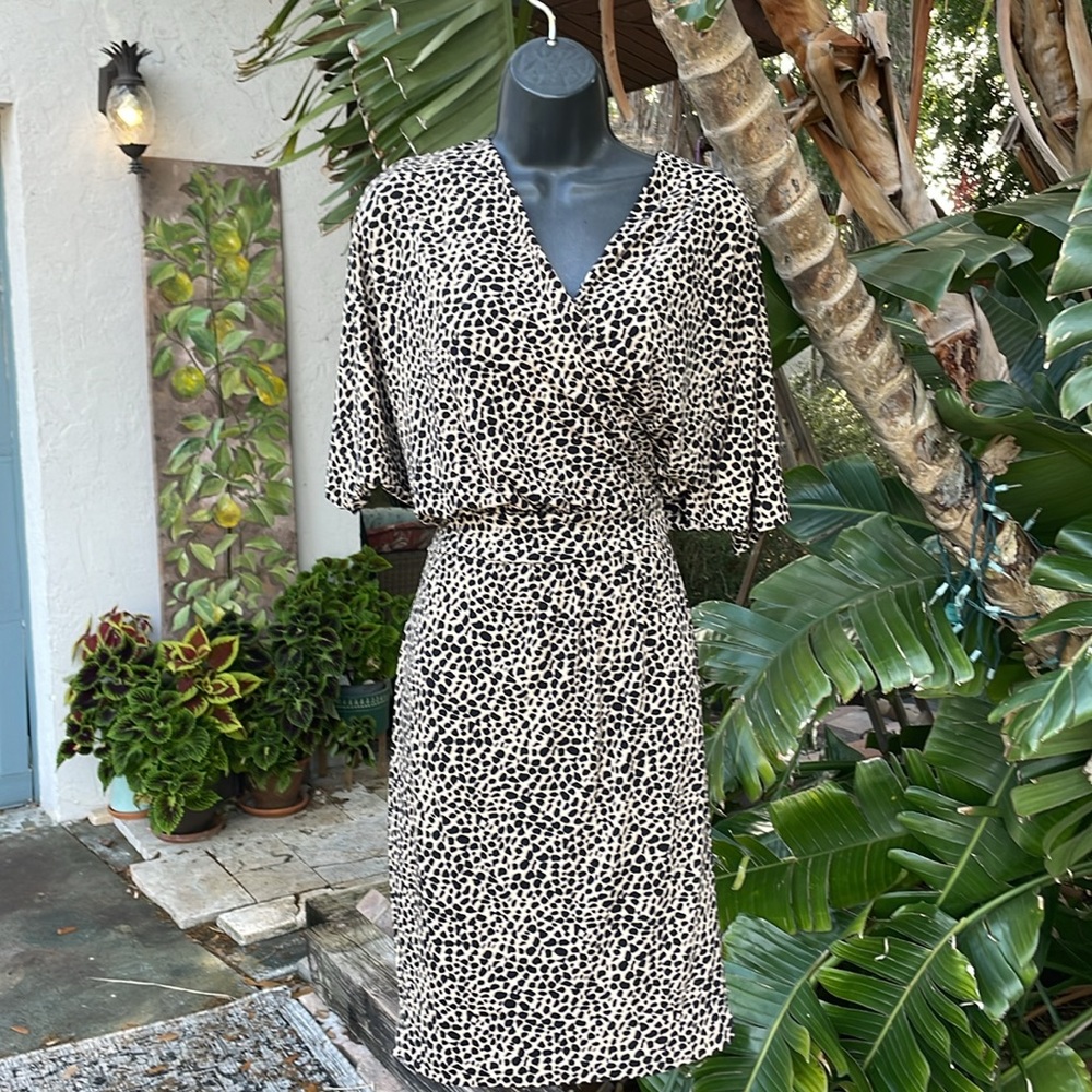 Vince Camuto, leopard print Dolman sleeve wrap front knee length dress